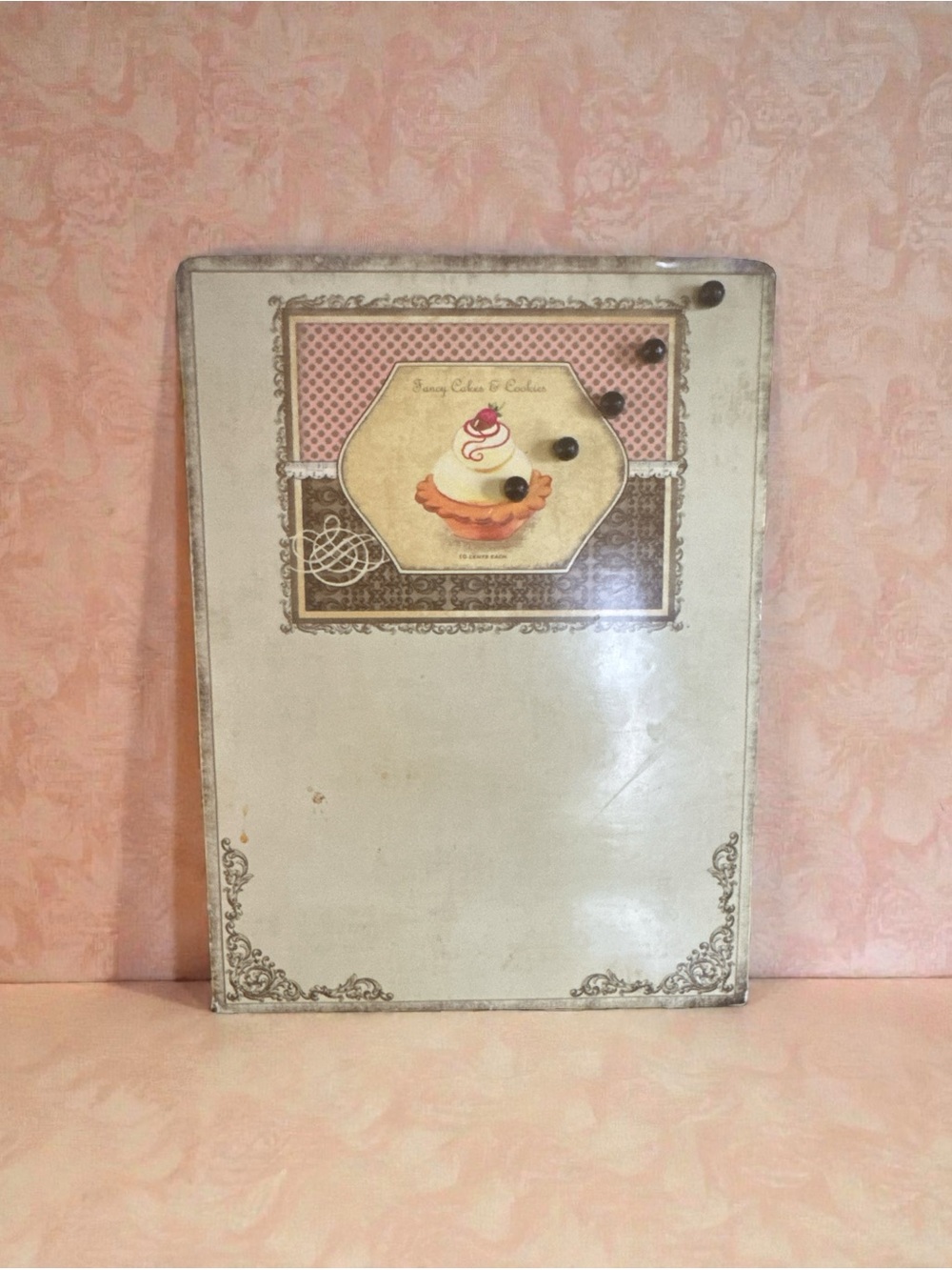 Terri Conrad Design
Vintage Dessert-Themed recipe, card holder